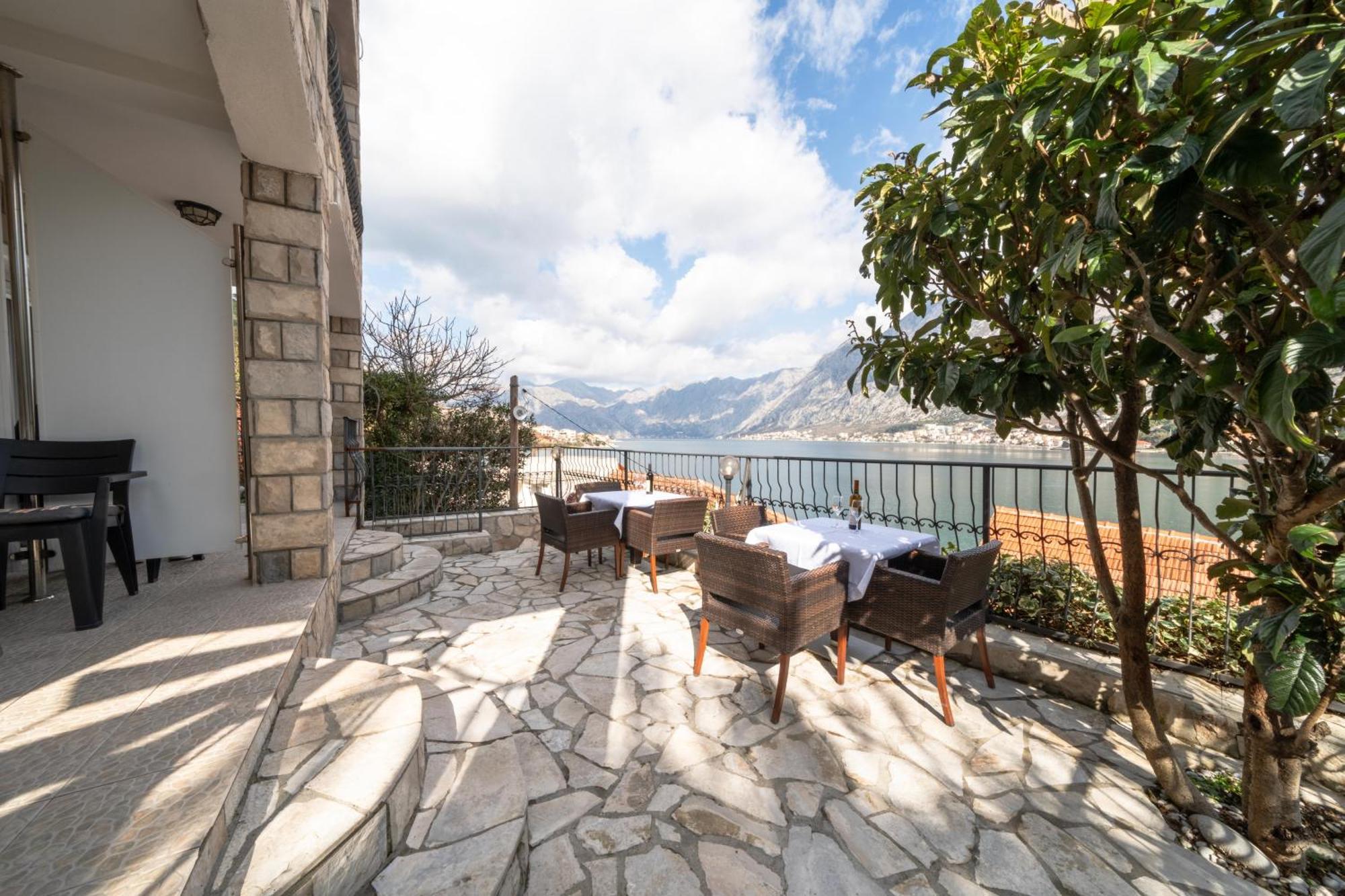 Apartments Vukovic Kotor Exteriér fotografie