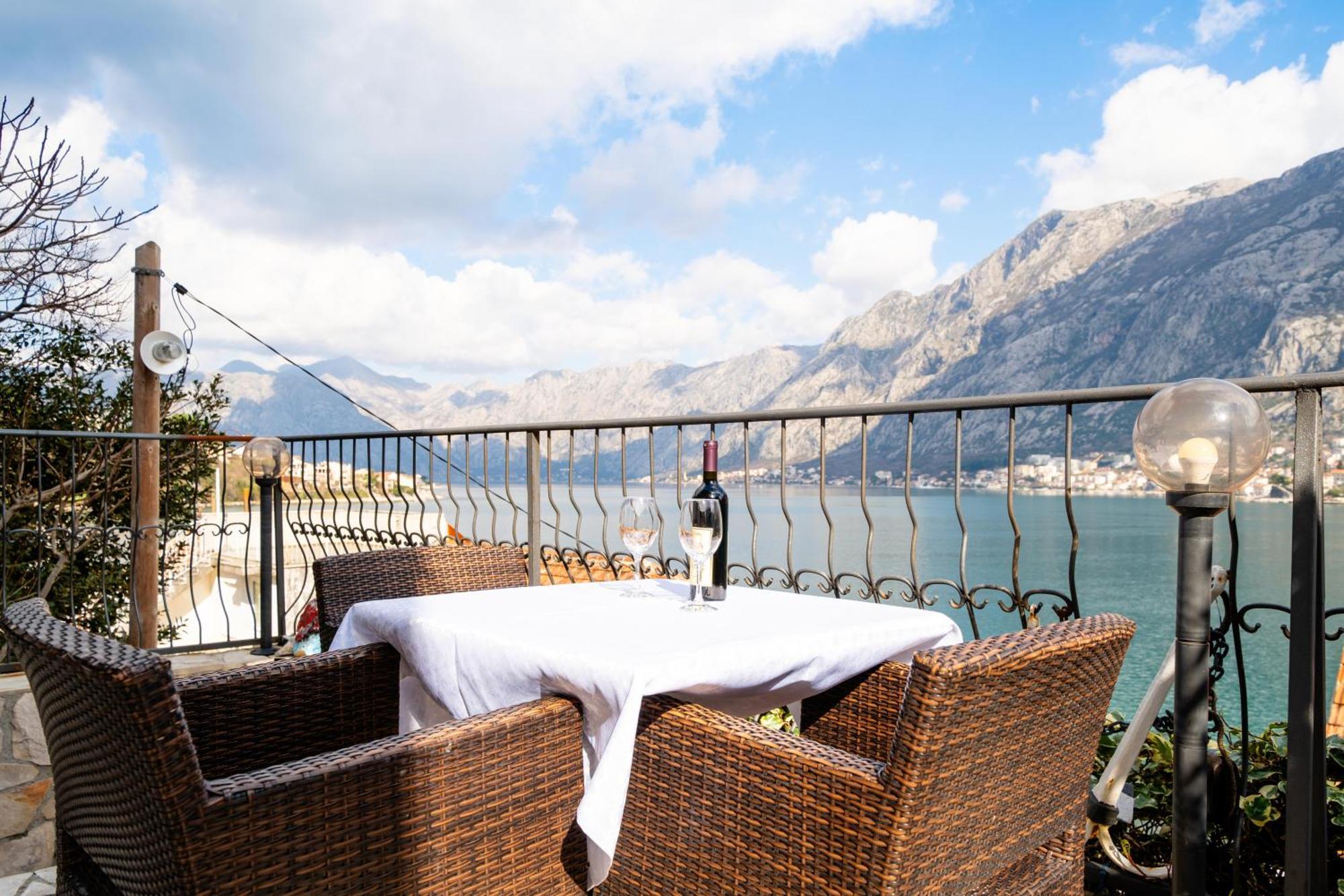 Apartments Vukovic Kotor Exteriér fotografie